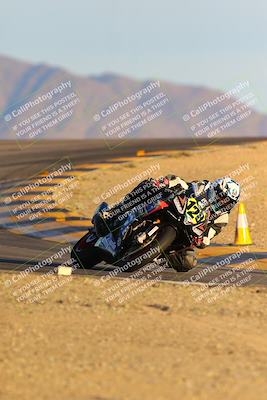 media/Dec-16-2023-CVMA (Sat) [[bb38a358a2]]/Race 13 Amateur Supersport Middleweight/